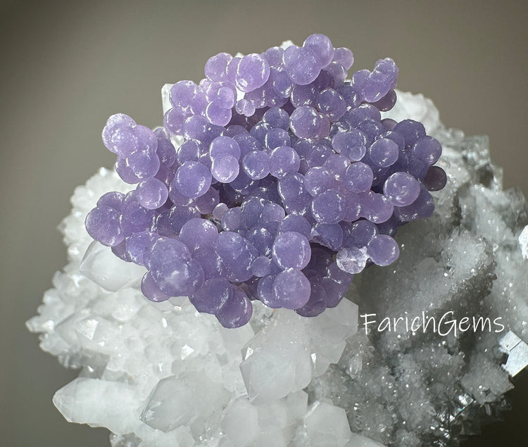 Natural Crystal Grape Agate Clusters, Purple Indonesia Grape Mineral